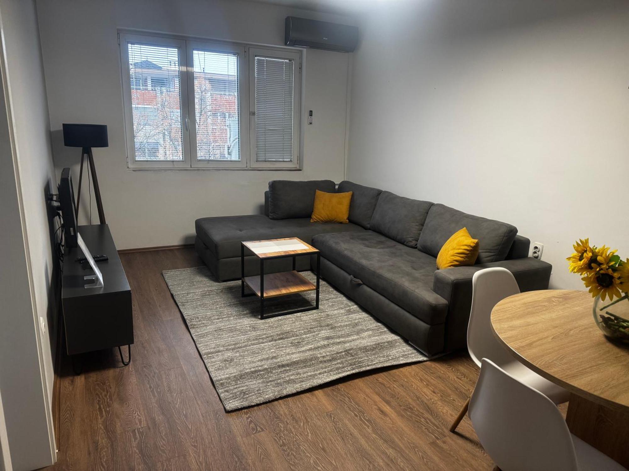 Center Apartments 斯科普里 外观 照片